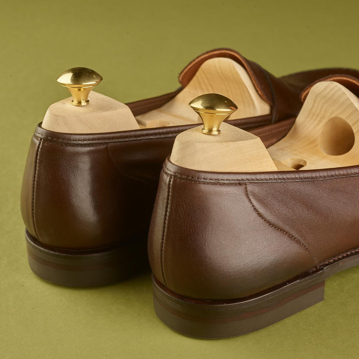 Harvard 2 Dark Brown Milled Calf